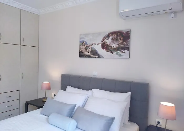 Blue Lagoon Luxury G2