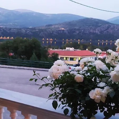 Blue Lagoon Luxury G2 * أرغوستولي