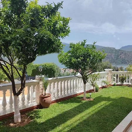 Blue Lagoon Luxury G2 شقة أرغوستولي