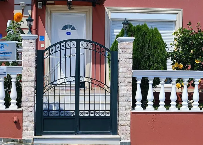 Blue Lagoon Luxury G2 *